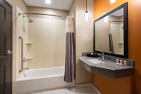 La Quinta Inn & Suites by Wyndham Harrisburg-Hershey