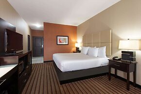 La Quinta Inn & Suites by Wyndham Harrisburg-Hershey