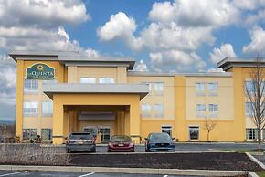 La Quinta Inn & Suites by Wyndham Harrisburg-Hershey