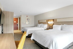 Holiday Inn Express Gulfport Beach by IHG