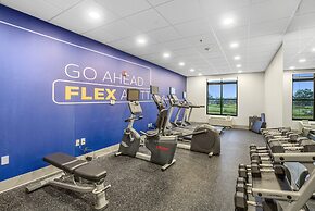 Holiday Inn Express Gulfport Beach by IHG