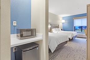 Holiday Inn Express Gulfport Beach by IHG