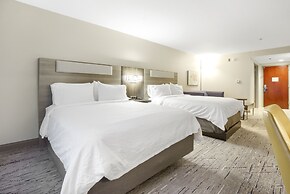 Holiday Inn Express Gulfport Beach by IHG