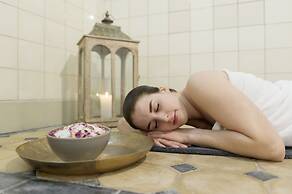 BLUME. - Baden Hotel & Restaurant