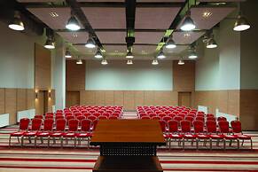 Ramada Encore by Wyndham Kyiv