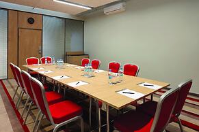 Ramada Encore by Wyndham Kyiv