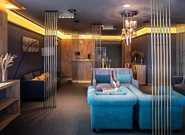 Ramada Encore by Wyndham Kyiv