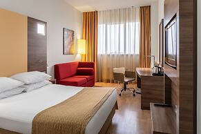 Ramada Encore by Wyndham Kyiv