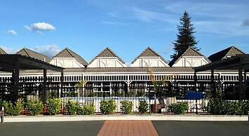 Lake Rotorua Hotel