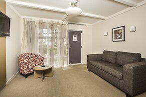 Lake Rotorua Hotel