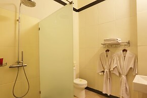 Cattleya Suite by Marbella