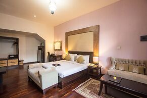 Cattleya Suite by Marbella