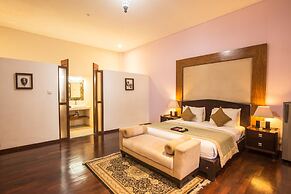 Cattleya Suite by Marbella