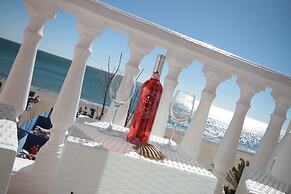 Moon Dreams Mediterraneo