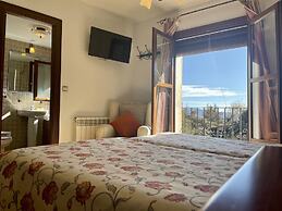 Hotel Poqueira II