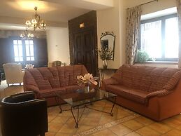 Hotel Poqueira II