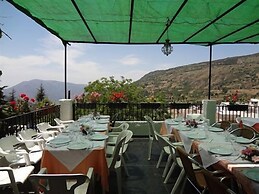 Hotel Poqueira II