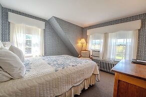 The Franconia Inn