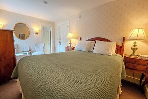 The Franconia Inn