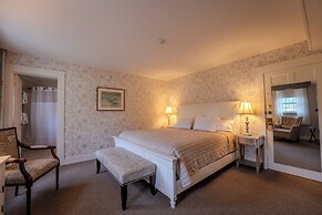 The Franconia Inn