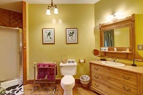 Margaretville Mtn Inn B&B and Village Suites