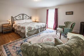 Margaretville Mtn Inn B&B and Village Suites