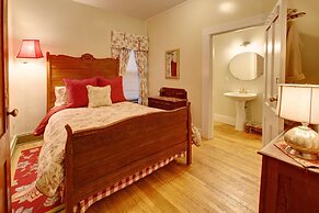 Margaretville Mtn Inn B&B and Village Suites