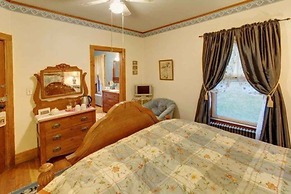 Margaretville Mtn Inn B&B and Village Suites