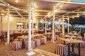 Paradis Plage Surf Yoga & Spa resort