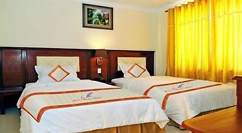 Binh Phuong Hotel