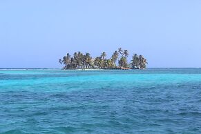 Blue Marlin Beach Resort