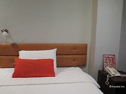 Cinfandel Suites