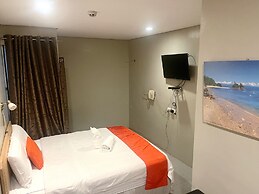 Cinfandel Suites