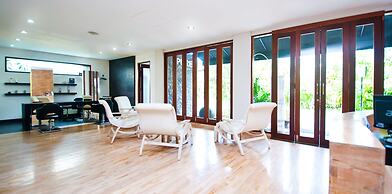 The Dipan Resort Petitenget