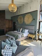 Shaloha Guesthouse on Supertubes