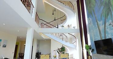 Hanamitsu Hotel & Spa