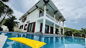 Hanamitsu Hotel & Spa