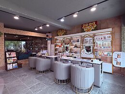 Hanamitsu Hotel & Spa