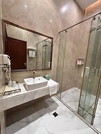 Hanamitsu Hotel & Spa