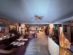 Hanamitsu Hotel & Spa