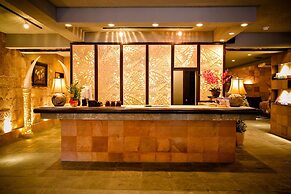 Hanamitsu Hotel & Spa