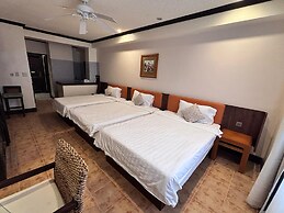 Hanamitsu Hotel & Spa