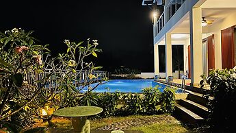 Hanamitsu Hotel & Spa