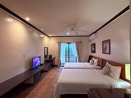 Hanamitsu Hotel & Spa