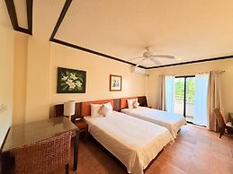 Hanamitsu Hotel & Spa