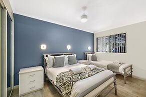 Smugglers on the Beach