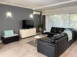 Smugglers on the Beach