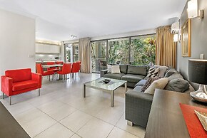 Smugglers on the Beach