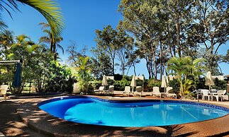 Smugglers on the Beach