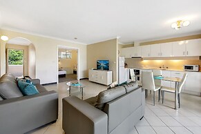 Smugglers on the Beach